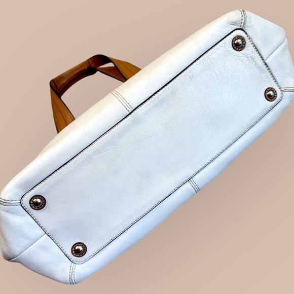 Coach Y2K Leather Soho Tote Shoulder Bag Double Handle Buckled Pleated Ivory Tan - Picture 5 of 14